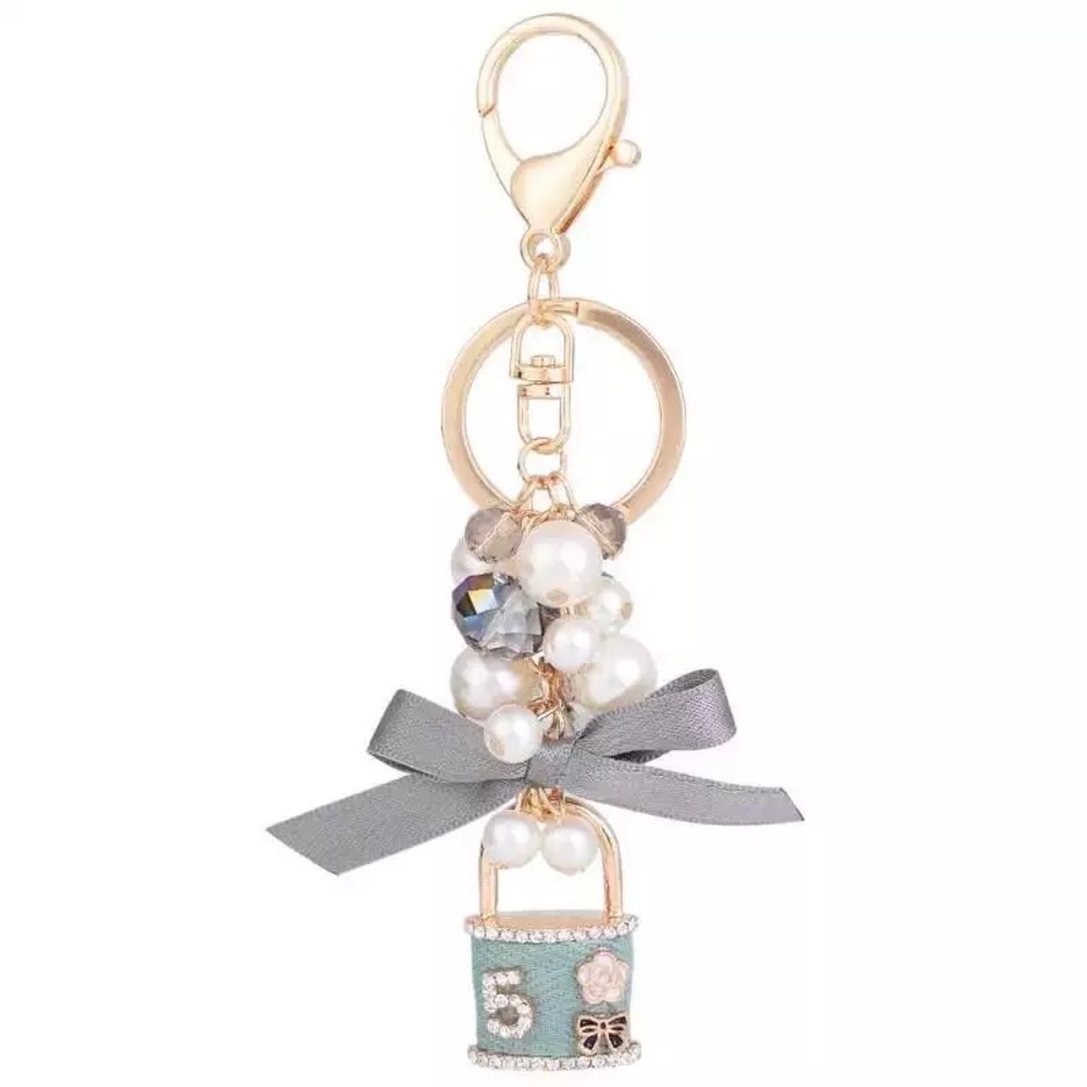 Gorgeous Blue Purse with Crystals & Pearls Keychain Charm - Picture 3 of 14